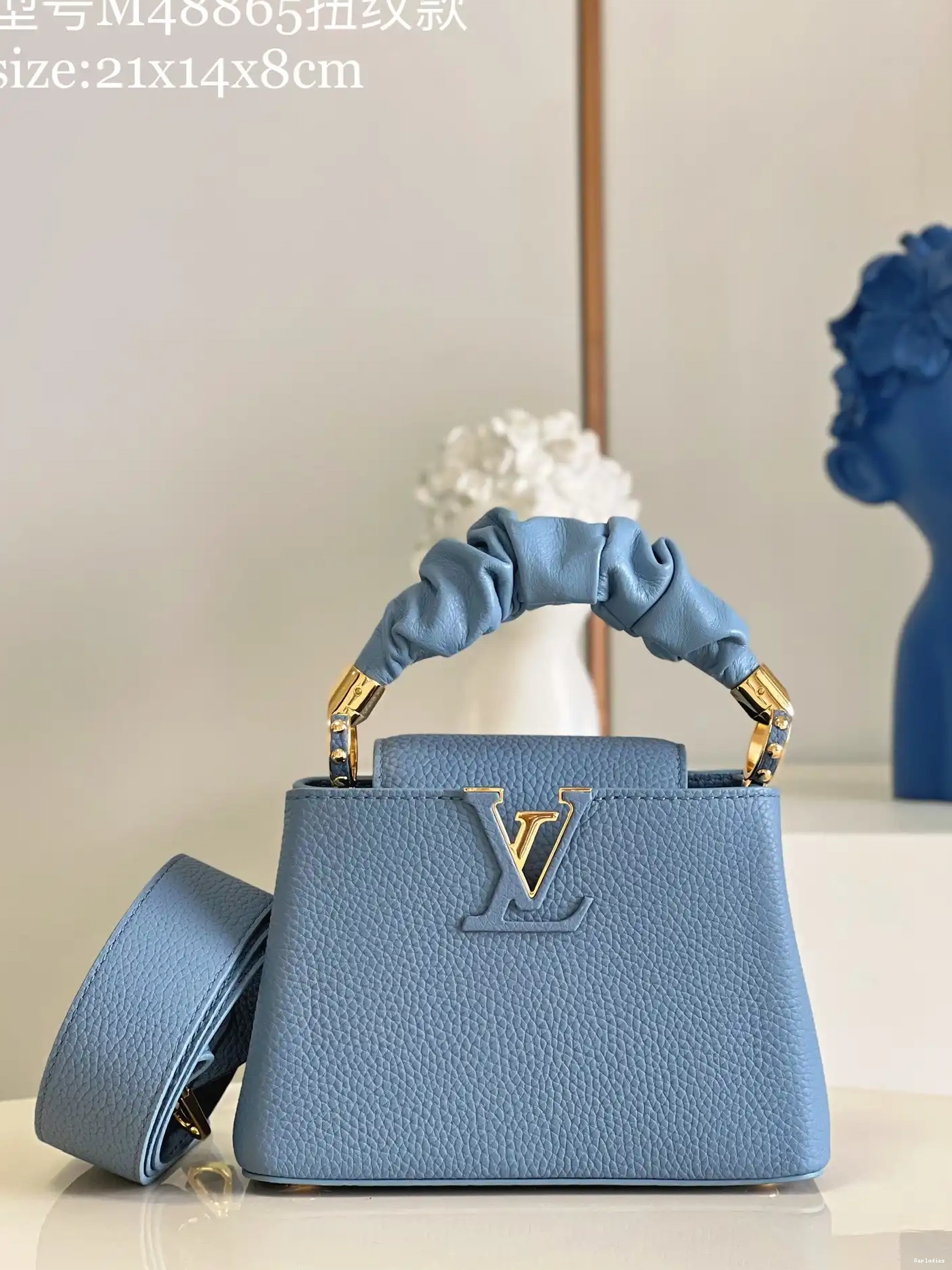 Rep ladies LOUIS CAPUCINES VUITTON MINI 0501